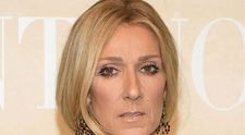 Céline Dion își amână revenirea pe scenă din cauza problemelor de sănătate