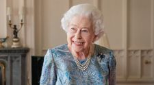 Regina Elisabeta a II-a avea o favorită în familia regală. O considera ca pe o fiică și avea în ea încredere deplină. Dezvăluirea făcută la patru ani de la moartea suveranei