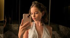 Ce a acceptat Irina Columbeanu să fac pentru bani, pentru a-l ajuta pe Irinel Columbeanu. Nici bine nu a ajuns în România că propunerile au început să vină: „Vreau să încep”