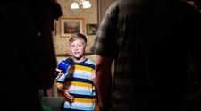 INTERVIU EXCLUSIV! Cel mai tânăr actor din „Scara B” are doar 8 ani! Vlad Mancu, declarații savuroase despre experiența de pe platourile de filmare