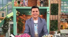 Il vezi mereu la TV, dar nu stiai ca are o sotie atat de frumoasa. Cum arata jumatatea lui Cove