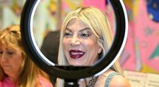 Cât câștigă Tori Spelling pe lună! Suma a fost dezvăluită la procesul de divorț și este uimitoare
