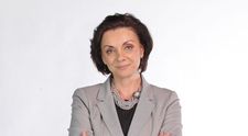 De ziua ei, Carmen Tanase a primit sute de mesaje pe Facebook si un dar special de la fiul ei