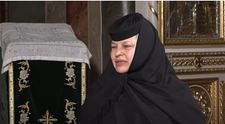 Urăm sau nu „La mulți ani!” în data de 15 august? Ce spune Maica Cipriana de la Mănăstirea Ghighiu