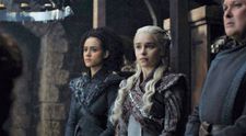 Emilia Clarke a spus adevărul despre paharul de cafea care a apărut într-o scenă din Urzeala tronurilor