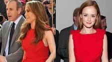 Celebritati cu acelasi outfit: Jennifer Lopez versus Alexis Bledel