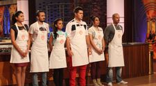 6 concurenti, 3 probe dure si o semifinala MasterChef de top. Astazi, de la 20:30, numai la ProTV