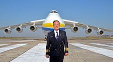 Este o legendă a aviației ucrainene. Pilotul care a zburat pentru prima dată cu Antonov An-225, cel mai mare avion din lume