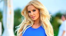 Andreea Bănică s-a fotografiat din nou nemachiată și fără filtre! Cum arată vedeta la 45 de ani