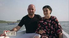 Florin si-a propus sa o cucereasca pe Luiza, asa ca ii pregateste tot felul de surprize