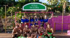 Bine ați venit la Campionatul Love Island! Fetele și băieții iau cu asalt terenul de fotbal: „L-am lăsat să-mi dea gol, pentru că am vrut să-i dau un pupic!”