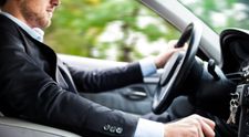 (P) 5 motive pentru care să îți cumperi o mașină de lux