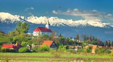 Solutia gasita de un primar pentru a convinge tinerii sa ramana in sat