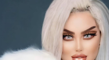 O prezentatoare de televiziune și-a făcut 43 de operații ca să arate ca Barbie