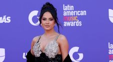 Becky G a purtat o rochie creată de brandul românesc LOULOU la Latin American Music Awards 2023