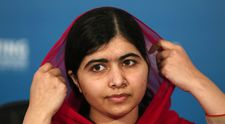 La 5 ani de la atacul care aproape a ucis-o, Malala s-a intors pentru prima data in Pakistan