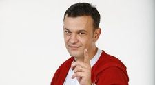Dragos Stoica este agentul 001 in Serviciul Roman de Comedie
