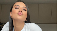 Antonia, plătită să ia cina cu doi milionari: 