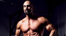 Poza postata pe Instagram de acest antrenor de fitness ii poate aduce 7 ani de inchisoare!
