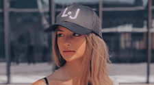 VIDEO Iuliana Beregoi, copilul fenomen din lumea muzicală, a venit la Vorbeste Lumea să-și încânte fanii