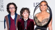 Gemenii lui J Lo, apariție rară pe covorul roșu alături de mama lor. Cum arată la 17 ani Max și Emme: băiatul e copia perfectă a tatălui său, Mark Anthony