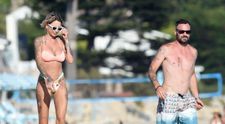 Brian Austin Green s-a împăcat cu Tina Louise. Cei doi au fost fotografiați la plajă în ipostaze tandre