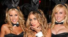 Playboy schimba corsetul de iepuras pentru primul club in India. Cum arata controversatele costume: FOTO