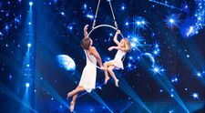 Românii au talent, 16 februarie. Duo Aventures, moment senzațional în sezonul #14fenomen! Ievgeniia și Alisa au reușit să ridice publicul în picioare: „Este impresionant!”