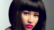 Nicki Minaj, fara machiaj sau peruci extravagante pe coperta unei reviste: 