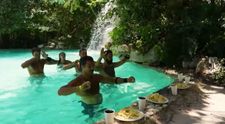 Survivor All Stars, 24 aprilie 2024. În timp ce se bucură de aventură, într-un parc de distracții, Ștefania Stănilă regretă că Robert Moscalu a rămas în junglă: „Cea mai mare tristețe...”
