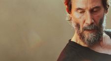 Keanu Reeves, pe scena de la Electric Castle. Starul din Matrix a luat chitara în mână și a oferit un spectacol total la Bonțida