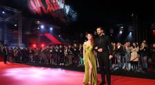 Olimpia Melinte, personajul principal feminin în VLAD, superbă pe covorul roșu la evenimentul grandios de lansare