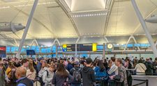Obiectul banal din bagaj care ți-ar putea crea probleme în aeroport. Ce nu trebuie să iei cu tine când călătorești cu avionul