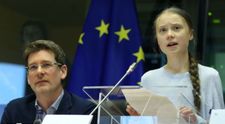 Greta Thunberg sună adunarea pentru protejarea planetei: „Vinerea asta vor fi greve la nivel mondial”