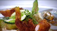 Masterchef 2024, 7 octombrie. Robert Cristian Toader - File de cod pe pat de păstârnac cu fructe de mare