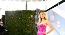 Cum a fost surprinsă Sophie Turner pe străzile din Los Angeles. Transformarea prin care a trecut de când e însărcinată