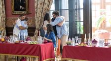 Reality-show-ul TRĂDĂTORII continuă astăzi și mâine, la PRO TV! Cei trei trădători au fost aleși și au comis prima crimă: „Credeam că o să mă pună pe gânduri, dar mă simt surprinzător de indiferent față de ei. Nu e nimeni prea important pentru mine încât să nu-l omor”