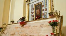 O sculptură, bazată pe cercetările Giulgiului din Torino, dezvăluie cum ar fi putut arăta Iisus Hristos
