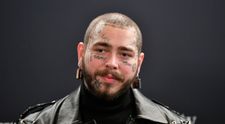 Un zâmbet de 1,6 milioane de dolari. Cum arată Post Malone după ce și-a pus dinți de diamant