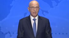Mircea Geoană, fotografie de colecție de la nunta sa cu Mihaela Geoană, la sosurile picante ale lui Măruță! 