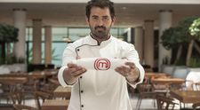 Chef Adrian Hadean a implinit 38 de ani. Ce surpriza i-au pregatit colegii lui din juriul 