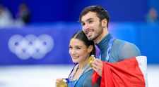 Dansatorii francezi, Laurence Fournier Beaudry și Guillaume Cizeron au câștigat aurul olimpic la dans pe gheață. În ce controverse au fost implicați
