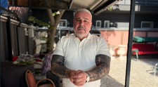 Prima condamnare! Nuțu Cămătaru, pentru furtul a 160 de butelii. Sile - pentru perversiuni. Erau minori și au ajuns la școala de corecție. ”Lucruri urâte rău de tot”
