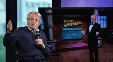 A murit Jerry Springer, unul dintre cei mai controversați prezentatori din istoria televiziunii