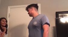 Prima reactie a unui barbat atunci cand afla ca va fi tata a ajuns viral. Cum a reusit sotia lui sa il surprinda - VIDEO