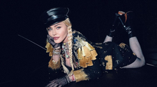 Madonna a stârnit comentarii acide după ce a pozat provocator. Un rapper celebru a umilit-o online