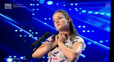 Prima reactie a Paulei Rad dupa prestatia de la Romanii au Talent. Este femeie de serviciu, dar are o voce geniala