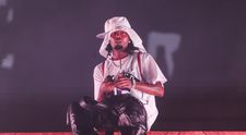 Playboi Carti a urcat pe scena Beach, Please! Peste 135.000 de fani au urmărit concertul acestuia la Costinești VIDEO