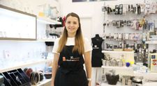 Olga, angajata care a dat dovadă de o comunicare foarte bună cu clienții. ”De astfel de oameni am nevoie”
