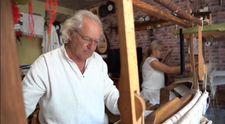 (P) Țara Făgărașului, ținutul de poveste în care iile încă se mai țes la război